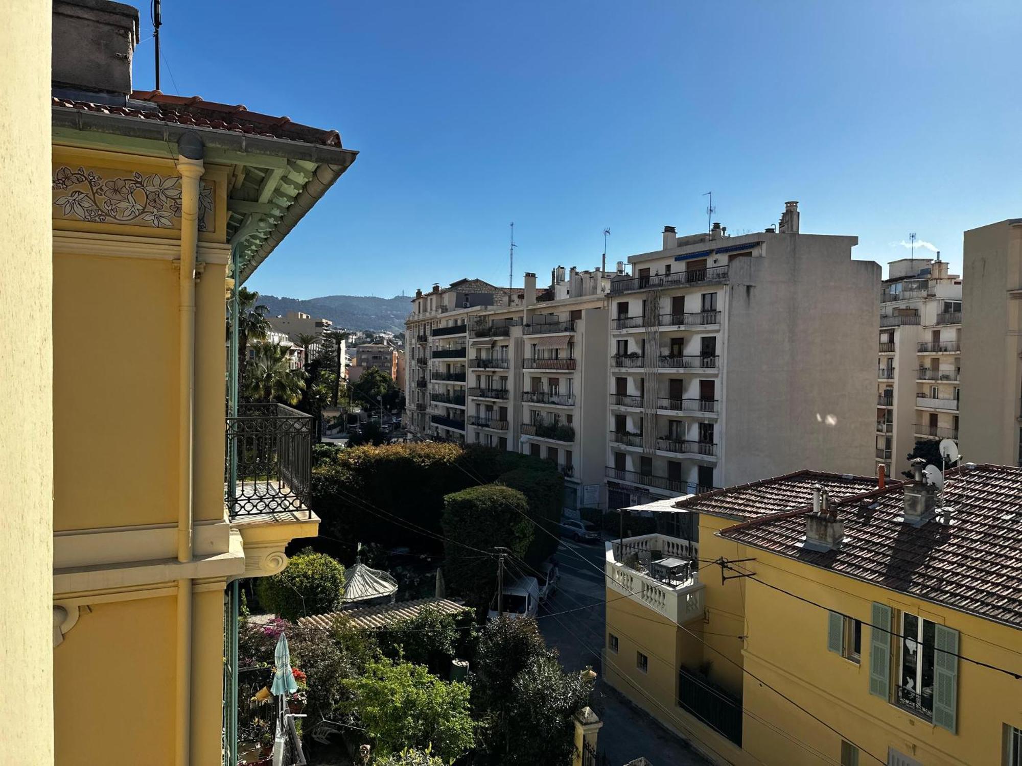 Chic Renovated 2 Bedroom Entire Apartment Or Only Private Rooms In Liberation In Nice With Garage On Demand, Ac, Wi-Fi And Tram Access Kültér fotó