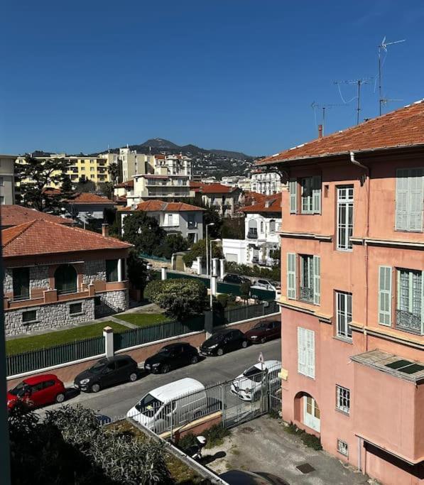 Chic Renovated 2 Bedroom Entire Apartment Or Only Private Rooms In Liberation In Nice With Garage On Demand, Ac, Wi-Fi And Tram Access Kültér fotó